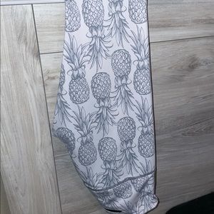 Love Fitness Pineapple Leggings! Only wore them once!